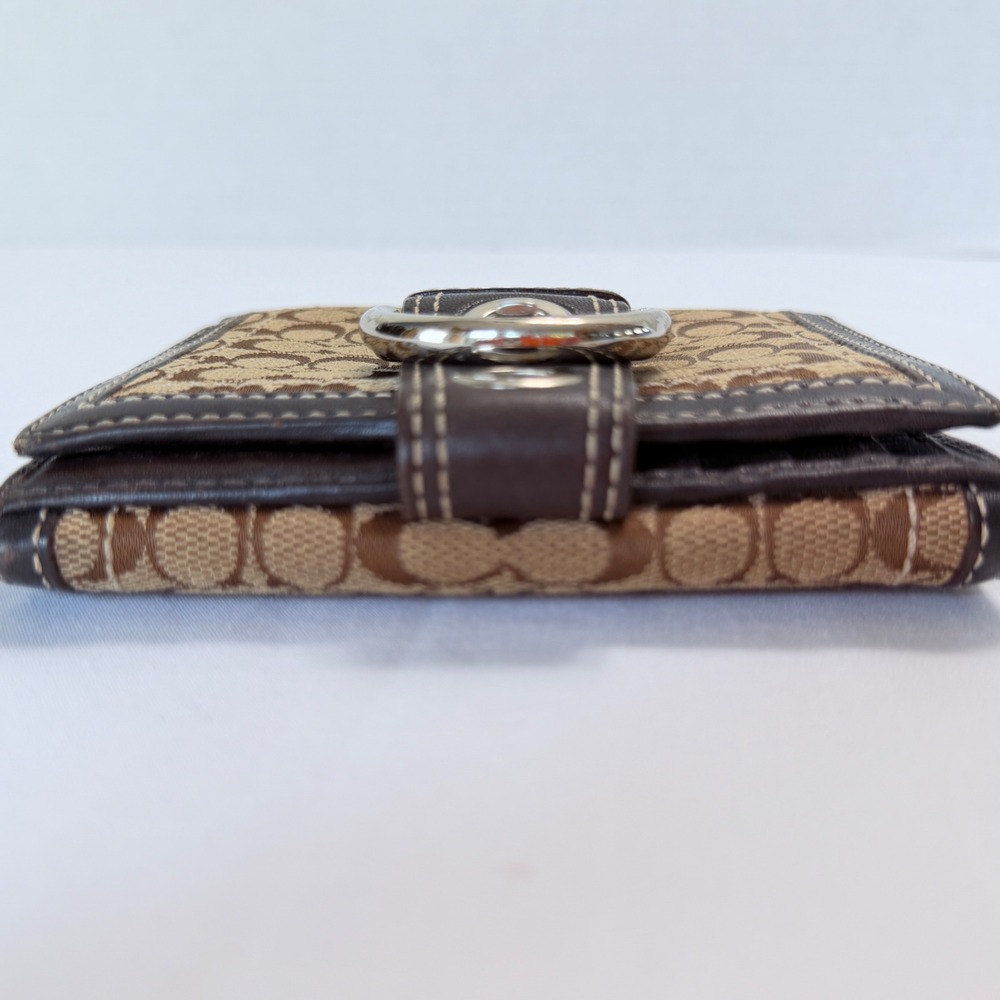 Coach SOHO Bifold Wallet Womens Brown Signature Jacquard Buckle Snap - Picture 11 of 16